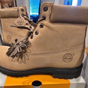 Men's Timberland Premium 6 Waterproof BOOTS Beige Nubuck TB0A2P6W Size 10 NEW